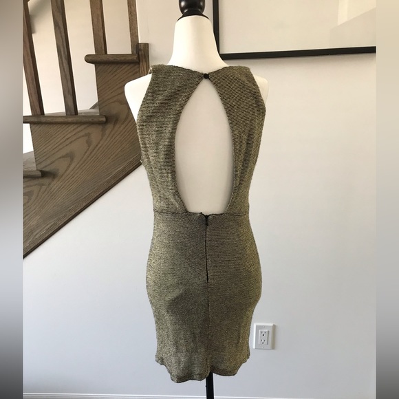 Ark &Co SIZE SMALL sleeveless open back gold party dress - Picture 7 of 7
